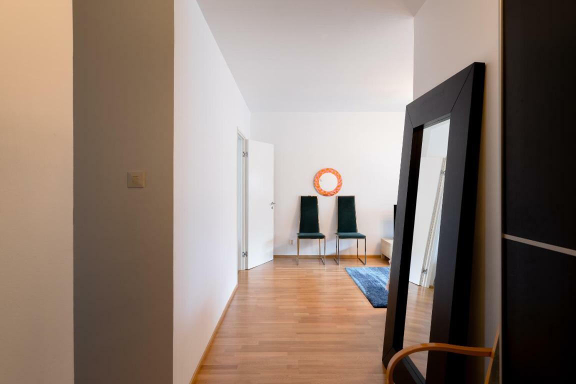 Stay Here Apartment Kamppi Helsinki Zewnętrze zdjęcie
